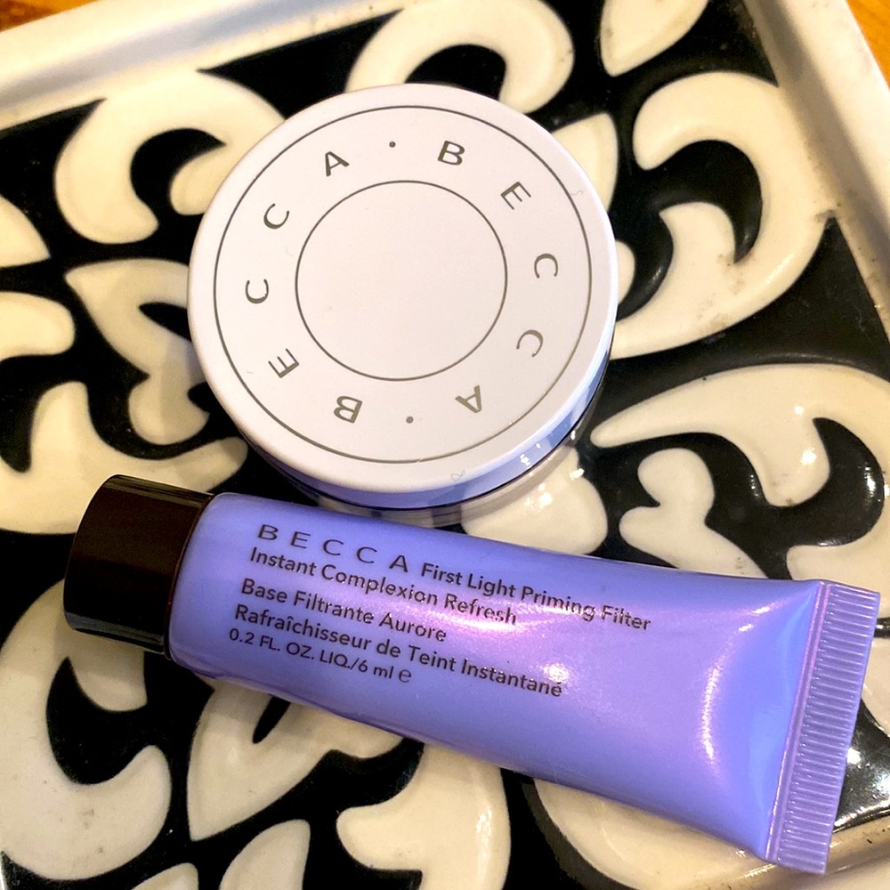 BECCA Hydra-Mist set and refresh powder.